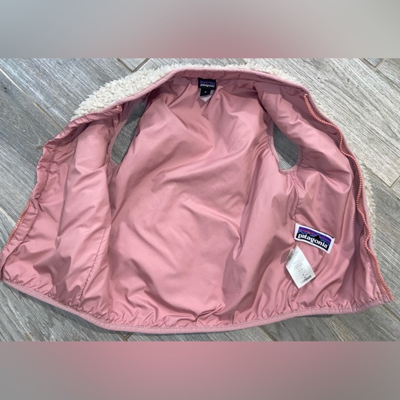 Patagonia Retro-X Fleece Vest - Pink - Picture 2 of 3